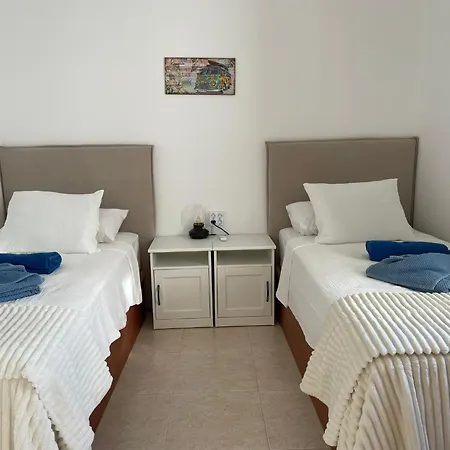 Holiday home Casa Leon & Casa Nerea